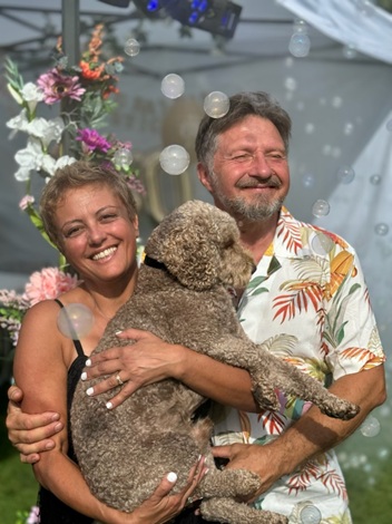 Stickan Lööv med hunden Hugo